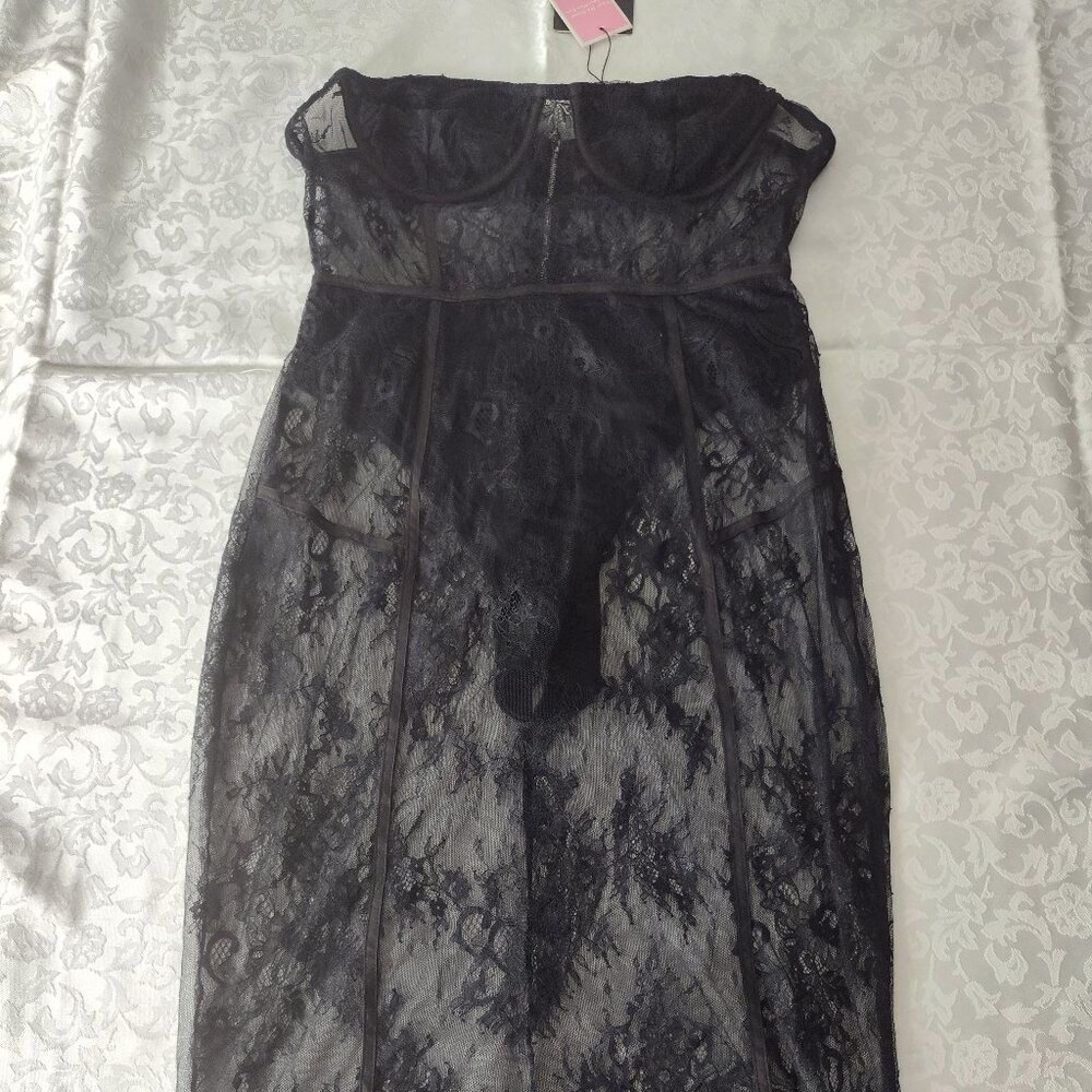 Pretty Little Thing Black Lace Bandeau Cup Detailed Dress Size 12